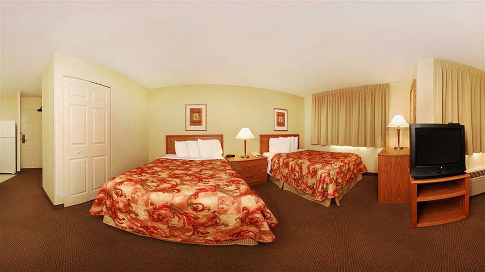 เมนสเตย์ สวีตส์ พิตต์สเบิร์ก แอร์พอร์ต Hotel โรบินสันทาวน์ชิป ภายนอก รูปภาพ